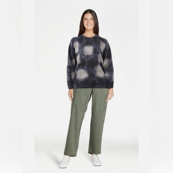 NWOT Black and White Galaxy Print Sweatshirt - Picture 2 of 7